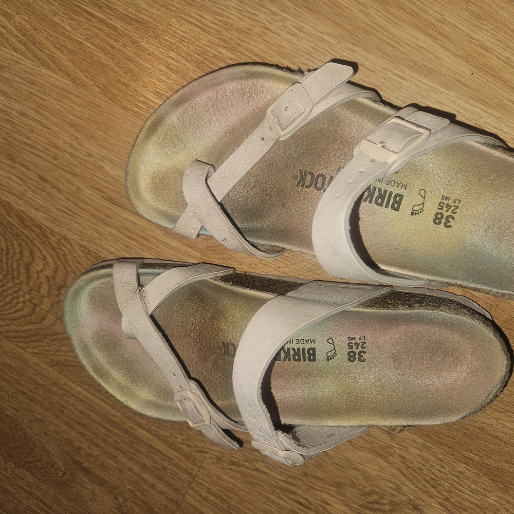 Birkenstock Cream Sandals